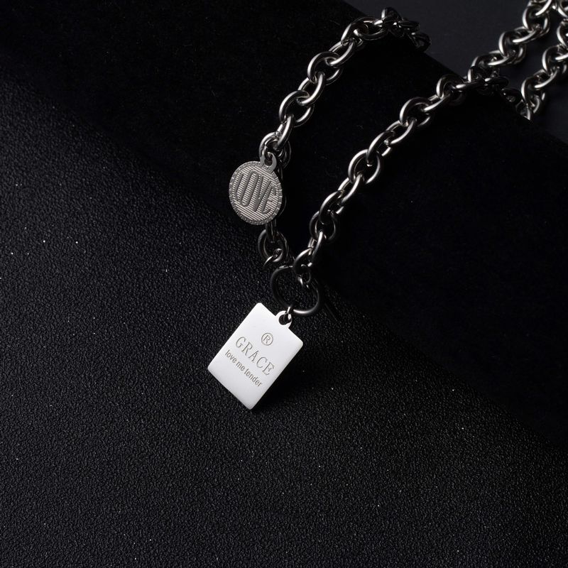 Stile scuro Hip Hop Titanio Acciaio Rotondo Quadrato Marchio Combinazione Lettera Acciaio Inossidabile Collana Corta Uomo E Donna Clavicola Catena OT_voghion.com