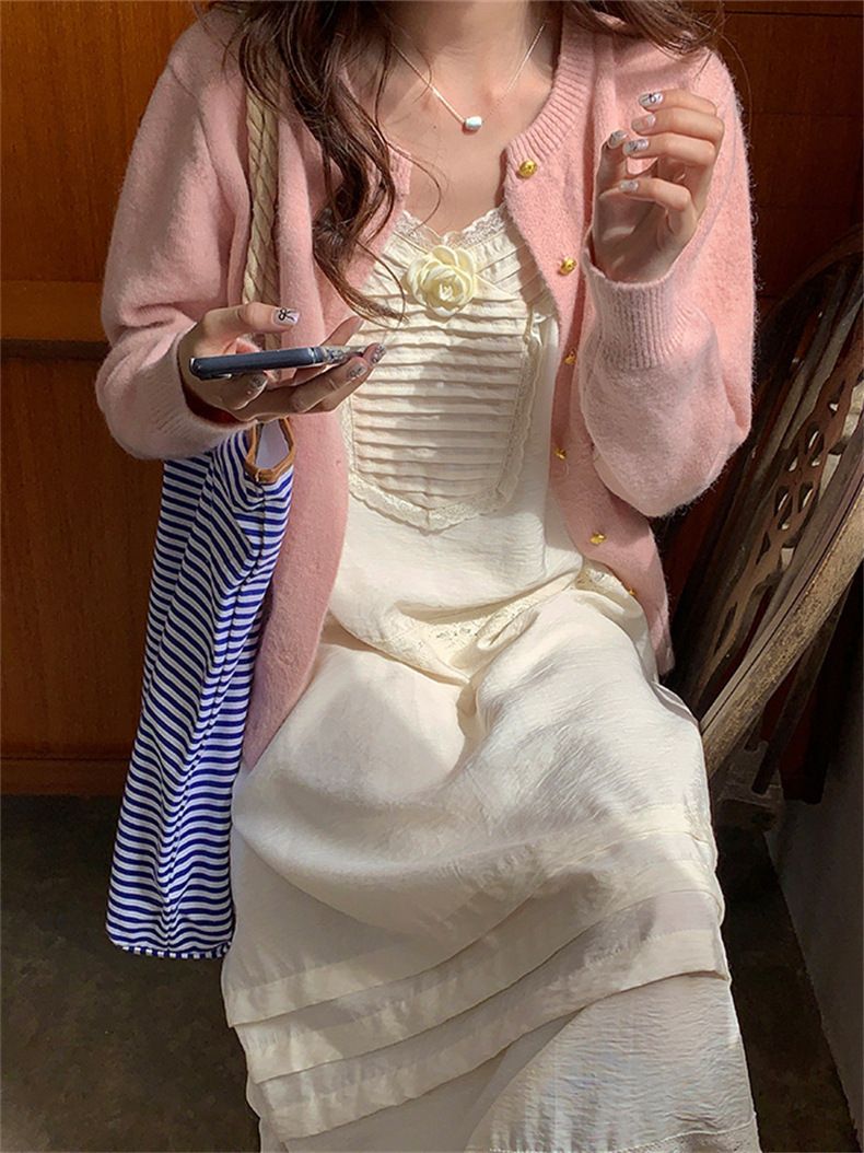 Cardigan lavorato a maglia con scollo rotondo e bottoni dorati, da donna, coreano, delicato, autunno 2024, casual, basico, giacca_voghion.com