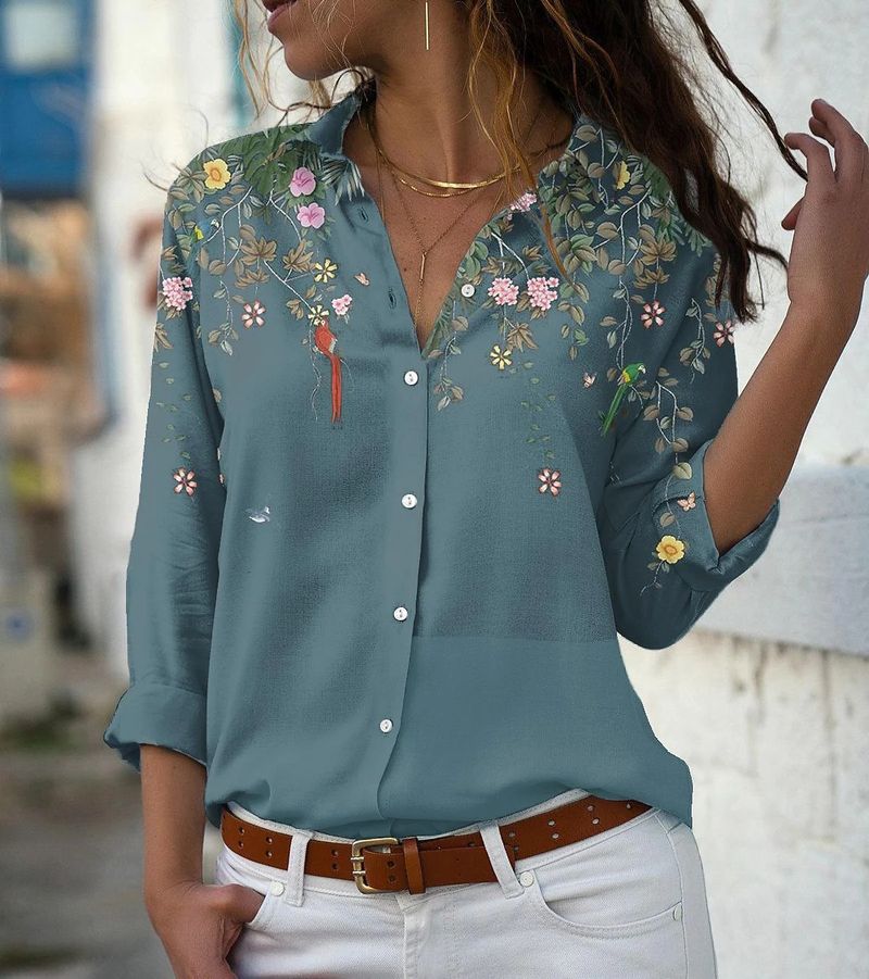 Camicia da donna monopetto a maniche lunghe con risvolto largo, stampata da donna_voghion.com