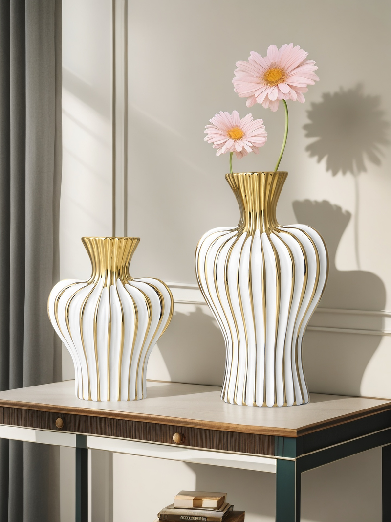 Vase en céramique à rayures de couleur assortie, design haut de gamme, idéal pour les décorations de scène haut de gamme et les fleurs._voghion.com