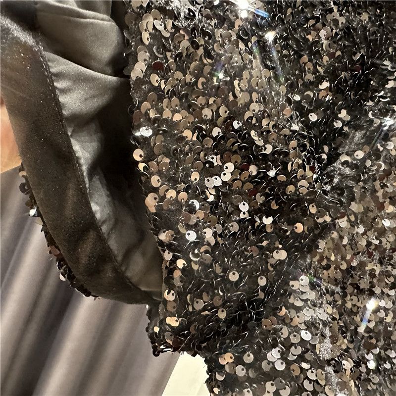 Autumn New Full Sequin Shiny Heavy Zipper Nightclub Socialite Three-Quarter Shorts Hot Pants For Women_voghion.com