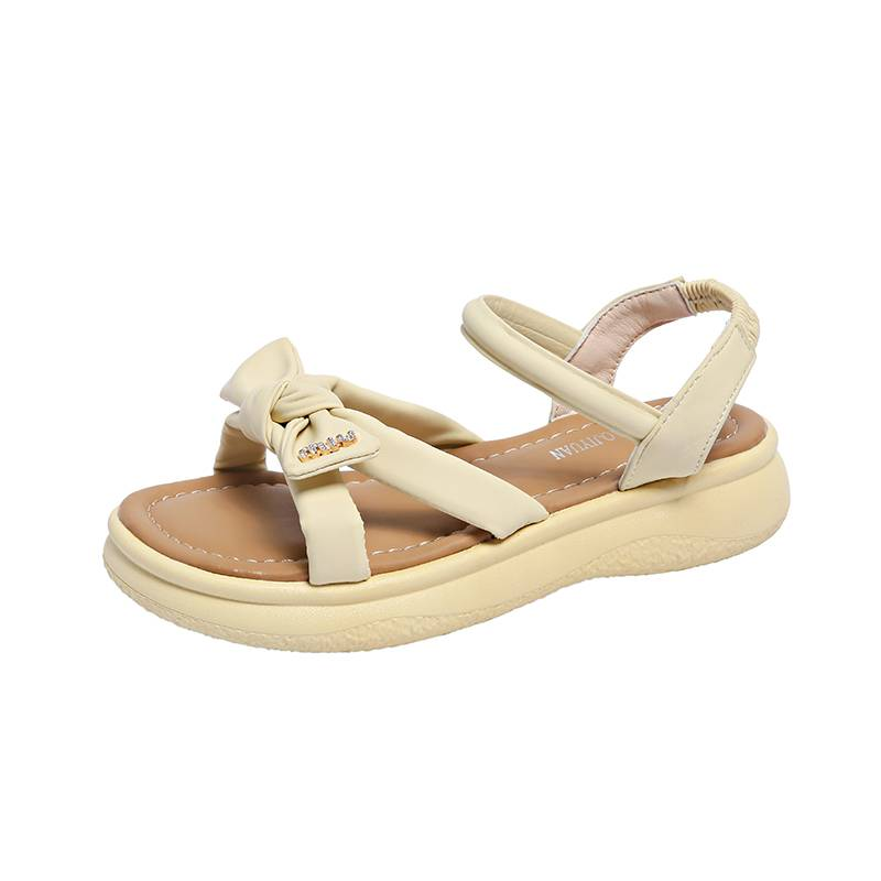 „Luftiges Glück: Sommersandalen für jeden Schritt“_voghion.com