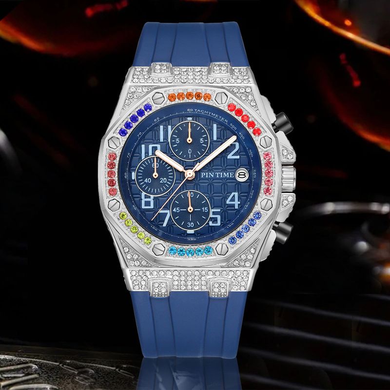 Luxuriöse Herrenuhr mit Diamantakzenten, Multifunktions-Chronograph, Datumsanzeige und 30 m Wasserdichtigkeit – Roségoldgehäuse und Silikonarmband_voghion.com