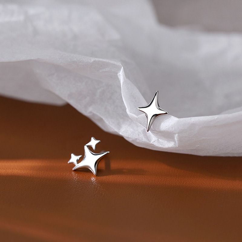 Orecchini a stella per donna, design semplice di nicchia, estate 2023, nuovi e alla moda, eleganti accessori per le orecchie da pendolare_voghion.com