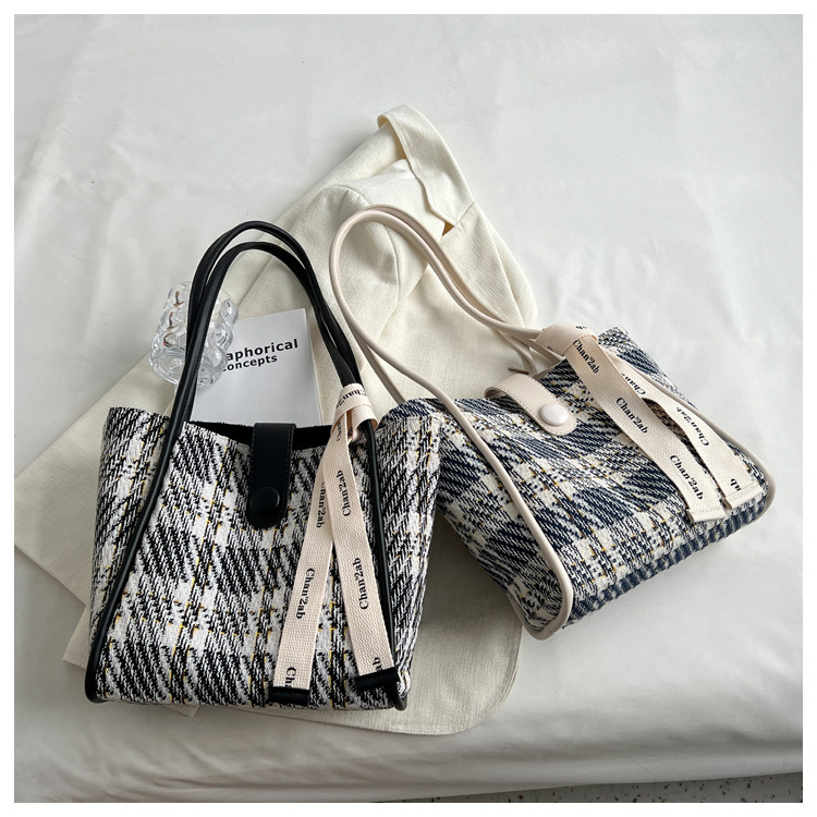 Borse autunnali e invernali Borsa da donna di grande capacità 2023 Nuova borsa a tracolla in tela premium versatile alla moda Borsa a tracolla per pendolari_voghion.com