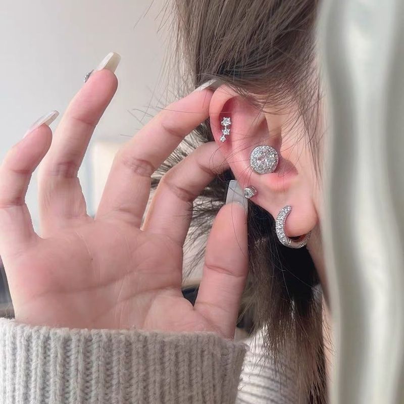 Orecchini a bottone con pallina a forma di cuore e diamanti, set da quattro pezzi, scintillanti, a strati, di nicchia giapponese e coreana._voghion.com