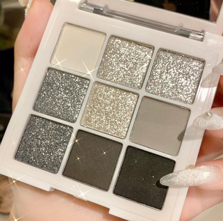 Smoky 2 generatie 9 kleuren punk oogschaduwkralen Mat cementgrijs donker hoog koud make-up stereo make-upbakje_voghion.com