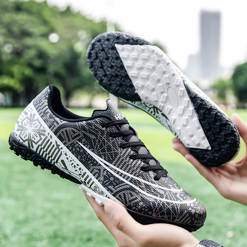 Negozio di fabbrica Le nuove scarpe da calcio basse per ragazzi, comode, ammortizzate, antiscivolo, resistenti alle unghie rotte, scarpe da allenamento per erba_voghion.com
