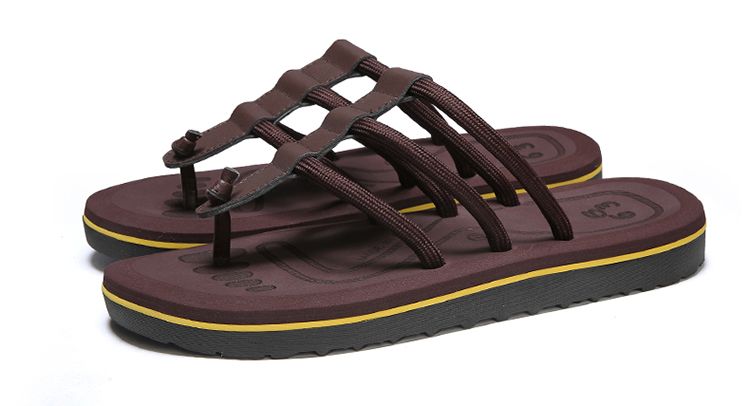 Herren-Flip-Flops mit atmungsaktivem Design_voghion.com