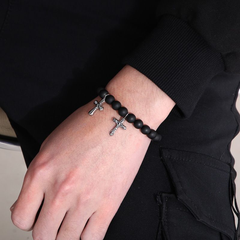 Pulsera de cuentas de ágata negra con microincrustaciones de circonita y corona, cruz masónica y piedra de ojo de tigre para hombre._voghion.com