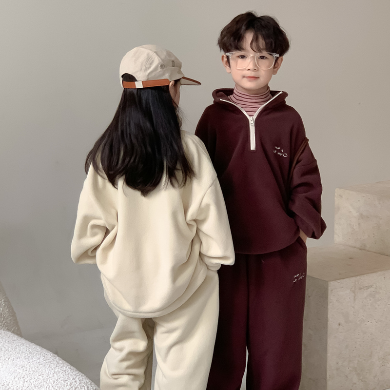 2023 Vinter Gutter og Jenter Koreansk Ensfarget Bokstaver Todelt Sett Barne Tykk Avslappet Glidelås_voghion.com
