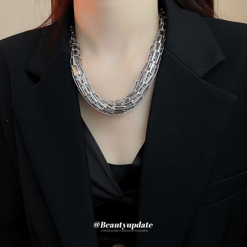 Metal Thick Exaggerated Niche Personality Design Sense Collarbone Chain Fashionable Elegant High-end Necklace_voghion.com