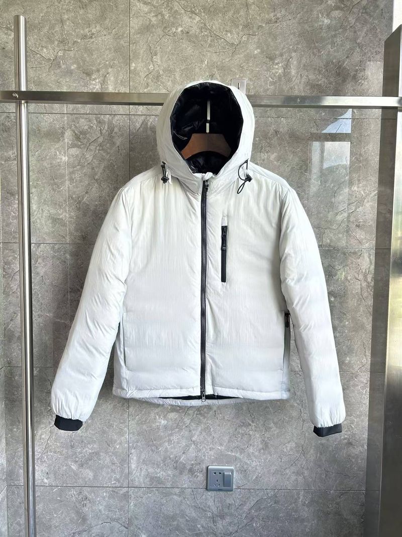 Men's Lightweight Down Jacket With Hood - 550 Fill Power Duck Down, Waterproof & Windproof, Slim Fit For Winter Outdoor Activities_voghion.com