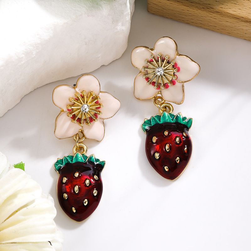 Orecchini creativi con immagine di fiori di fragola alla moda, goccia di olio, diamanti, personalità dolce, orecchini da donna_voghion.com