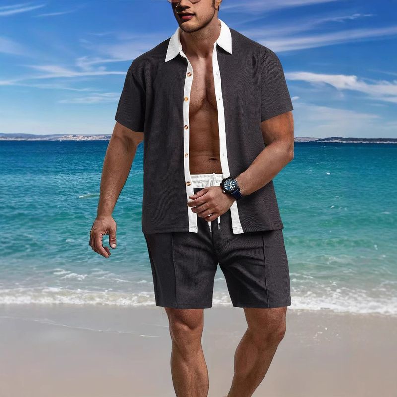 Ropa para hombre: Camisa informal versátil con solapa y botones a juego, manga corta y pantalones cortos._voghion.com
