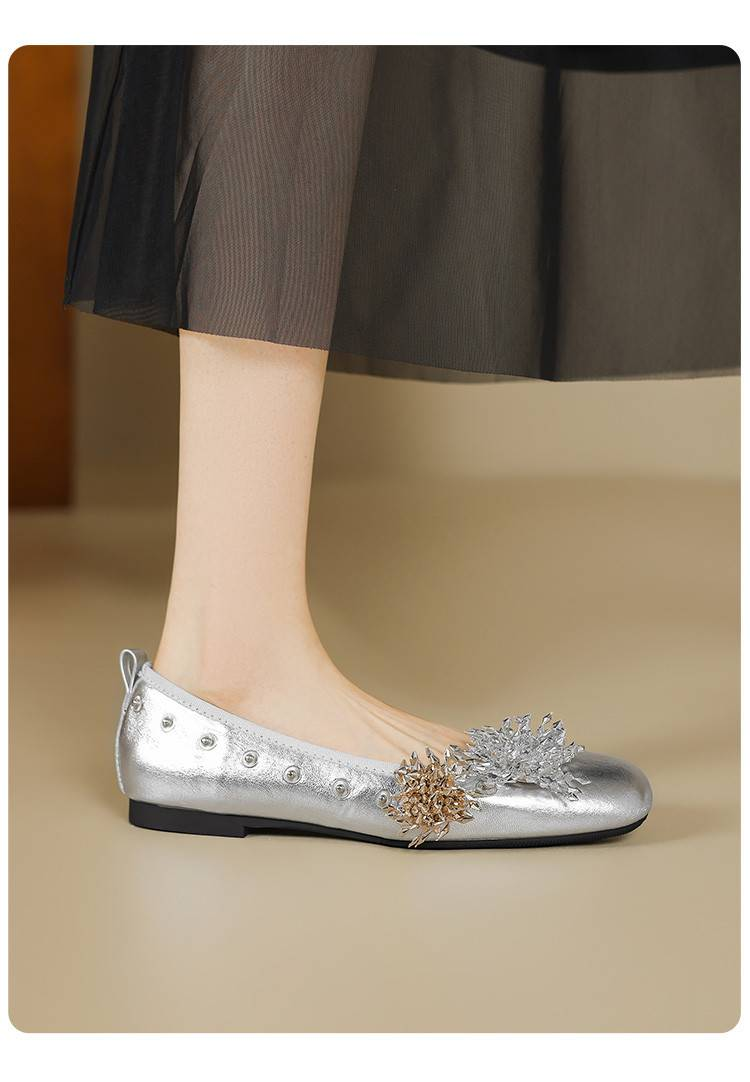 Cameido Women's Eco-Friendly PU Casual Shoes - Square Toe, 1CM Heel, Non-Slip Rubber Sole - Silver & Beige_voghion.com