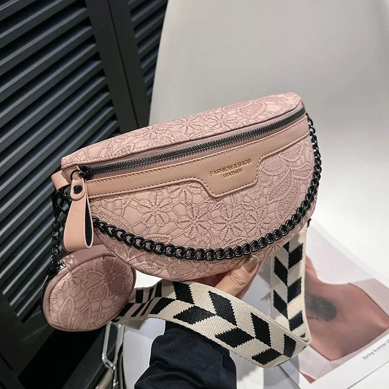 Designer Kvinna Pack Retro Broderi Bälte Myntväska Dam Midjeväska Modemärke Axlar Crossbody Bröstväskor 240130_voghion.com