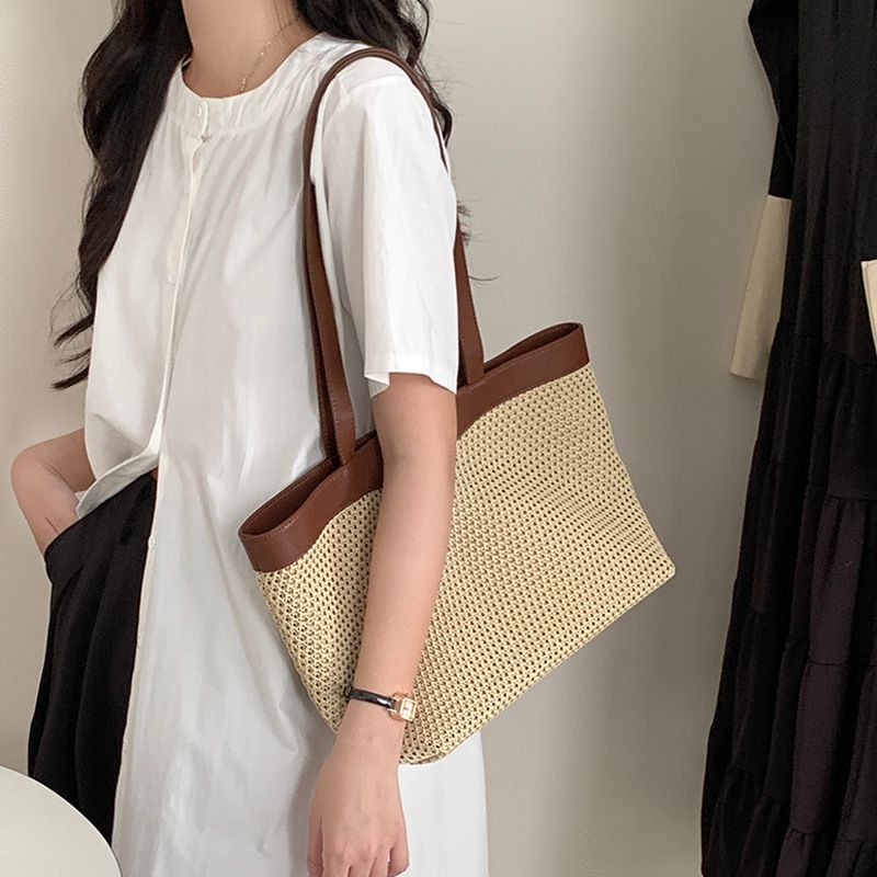 2025 Spring And Summer New French Raffia Mesh Weaving Large Capacity Ladies Resort Style Straw Handbag Shoulder Bag Fashion Versatile Leisure Daily_voghion.com