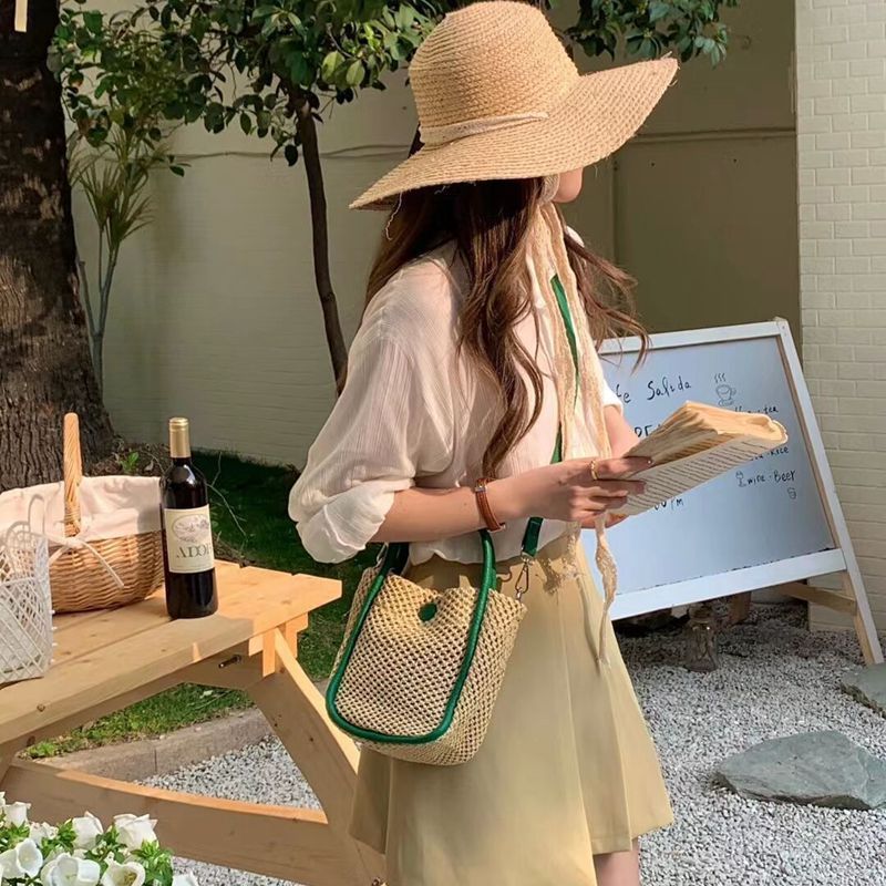 Borsa da spiaggia intrecciata francese per le vacanze, borsa da principiante Xiaoqing in stile foresta, borsa a tracolla versatile e casual_voghion.com