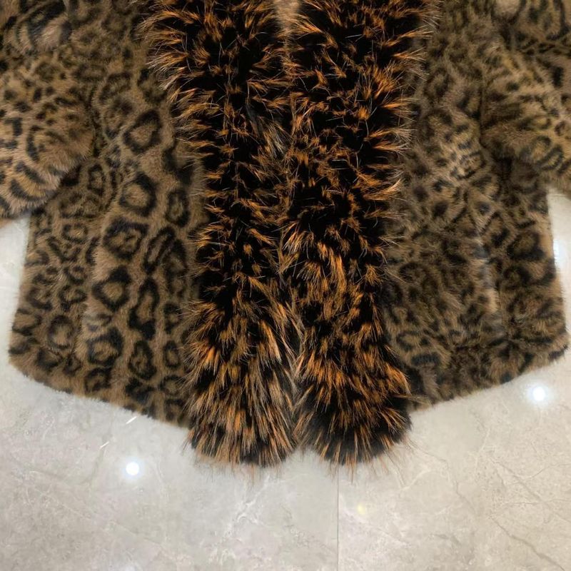 Luxury Faux Fur Coat – Oversized Batwing Sleeves & Plush Mink Collar (Ethical Opulence: Where Drama Meets Conscience)_voghion.com