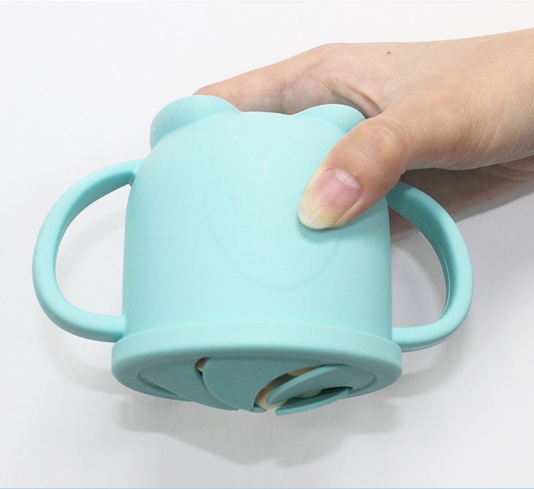 Kids Cup Silicone Food Storage Box Solid Color Baby Sippy Cup Portable Children Snacks Container with Lid Scale BPA Free 200ml_voghion.com