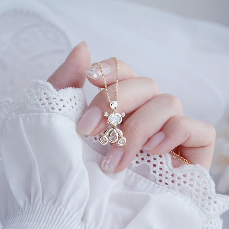 Lagerbeständeg 2024 Neien Design Exquisite Bewegbare Bär Frae Vergoldet 14k Echtgold Elegant Zirkon Halskette Gebuertsdagscadeau Bijouen Brincos_voghion.com
