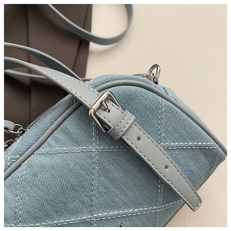 Borsa da donna con design di nicchia, ricamo a diamante, borsa in denim azzurro chiaro, borsa a tracolla da donna, borsa a cuscino_voghion.com