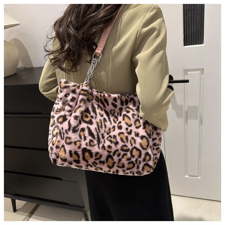 Eenvoudige tas met grote capaciteit, modieuze luipaardprint, pluchen tas, sfeervolle, harige schoudertas voor dames_voghion.com