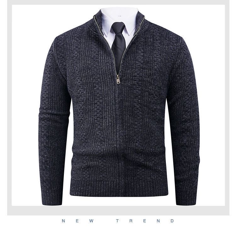 Casaco de malha com zíper para homens - Cardigan grande de inspiração vintage com gola alta, detalhes desgastados e emblema bordado_voghion.com