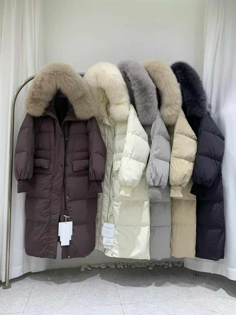 Women's Long Puffer Coat With Fox Fur Collar – Oversized Fit, RDS-Certified White Goose Down, Belted Waist For A Flattering Silhouette_voghion.com