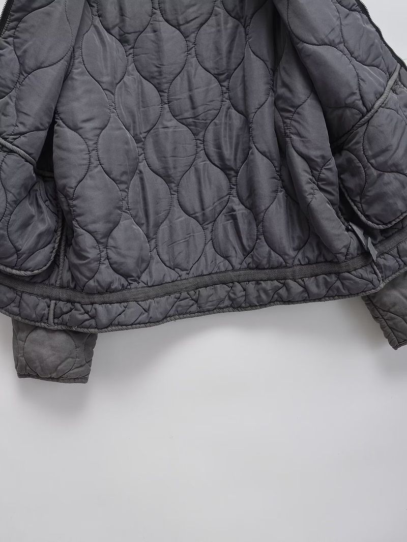 Vintage-inspirierte Steppjacke für Damen – Gemütlicher, locker sitzender Mantel mit Stehkragen und klassischem Schachbrettmuster (Grau, Schwarz, Beige, Khaki)_voghion.com