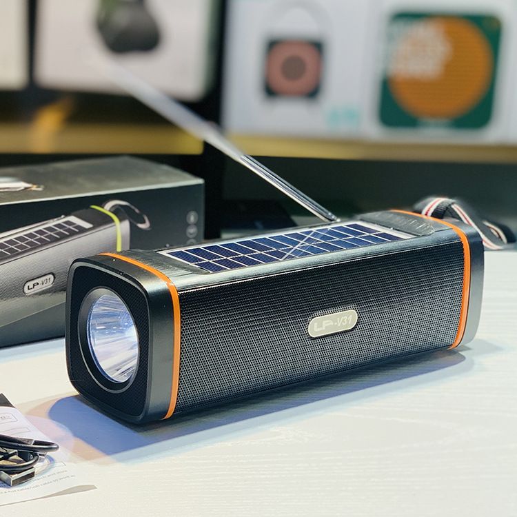 LP-V31 Solar Bluetooth Speaker Outdoor Radio Flashlight Convenient Audio Voice Prompt Call_voghion.com
