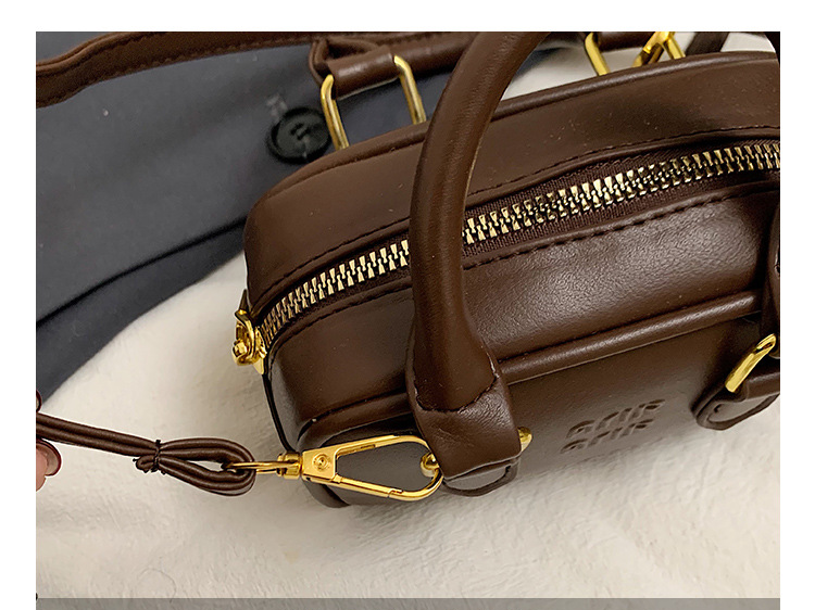 Bowlingtasche für Kinder mit süßem Bärenanhänger – Stilvolle Mini-Schultertasche für Jungen und Mädchen, Umhängetasche_voghion.com