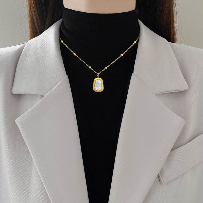 Body Full Titanium Steel Bead Block Shell Personality Extremely Simple Wind Furnace Real Gold Necklace Female 【 】_voghion.com