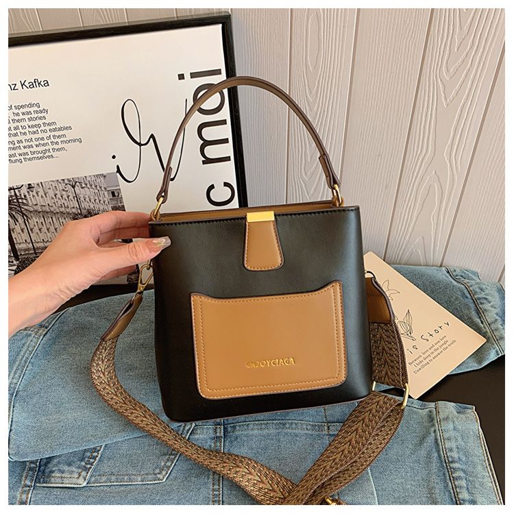 Di alta qualità per le donne 2024 nuova borsa a secchiello casual semplice e di grande capacità da donna, borsa a tracolla con tracolla larga_voghion.com