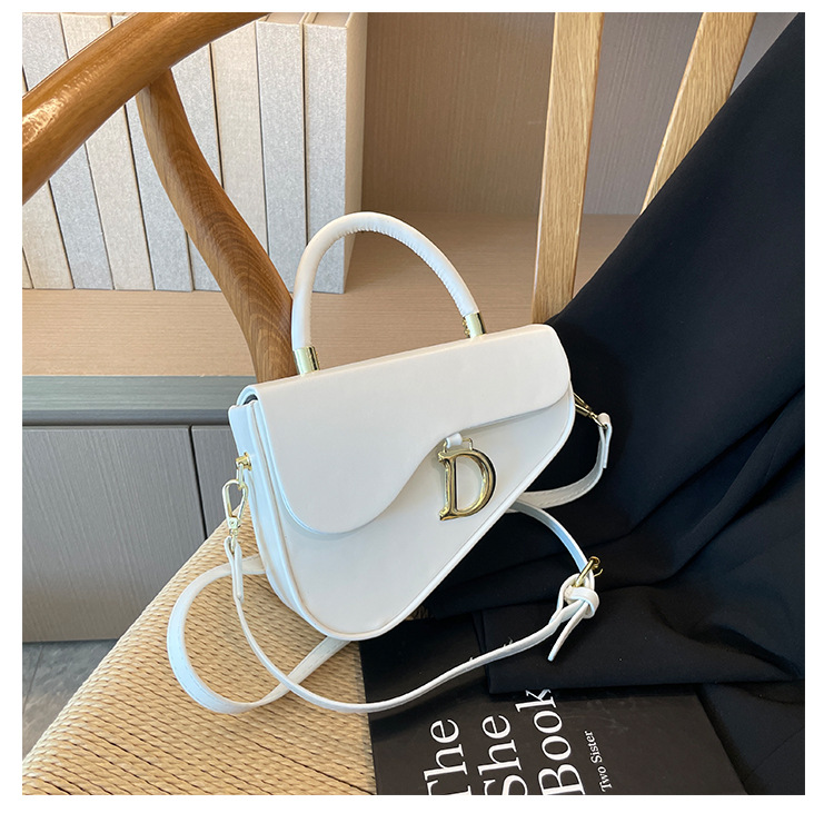 Bags2023 new solid color box bag hard handle handbag personality design versatile shoulder bag fashion Messenger bag_voghion.com