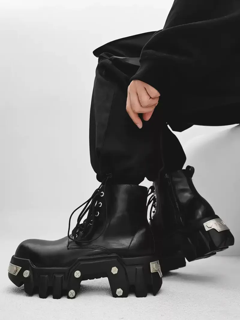 2024 Erkekler İçin Her Şeye Uygun Punk Ayakkabılar Düz Renk Bağcıklı Şövalye Kadın Koyu Metal Dekorasyonlu Muffin Platform Bilek Botları_voghion.com