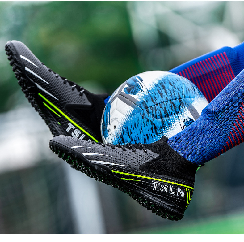 New high top football shoes Long nails football shoes TF broken nails special training shoes_voghion.com