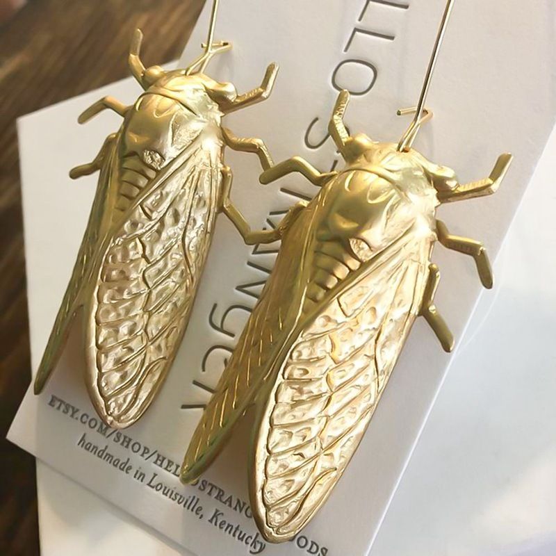 Ohrringe heiß-verkauf mode neue produkte Insekt goldene zikade ohrringe handgemachte zikade ohrringe ohr haken_voghion.com