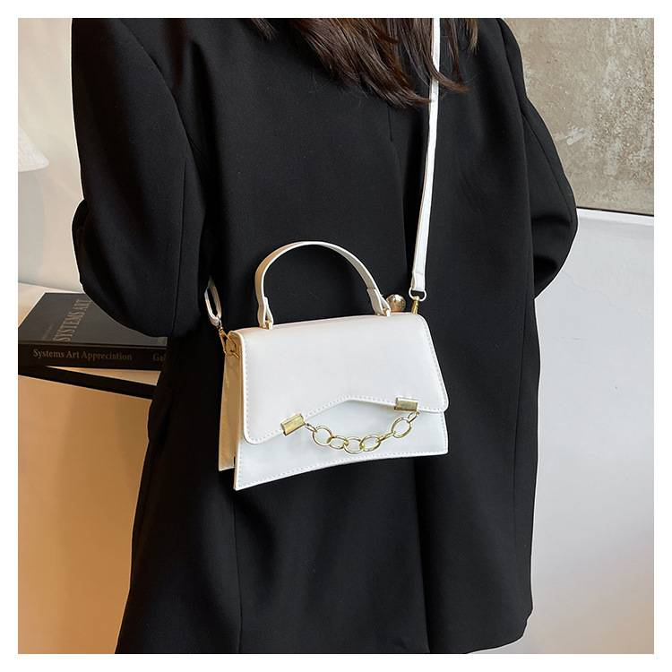 Modische Handtasche 2025 Neue Frühlings-Nischenstruktur Pendler-Umhängetasche Umhängetasche Kleine quadratische Tasche_voghion.com
