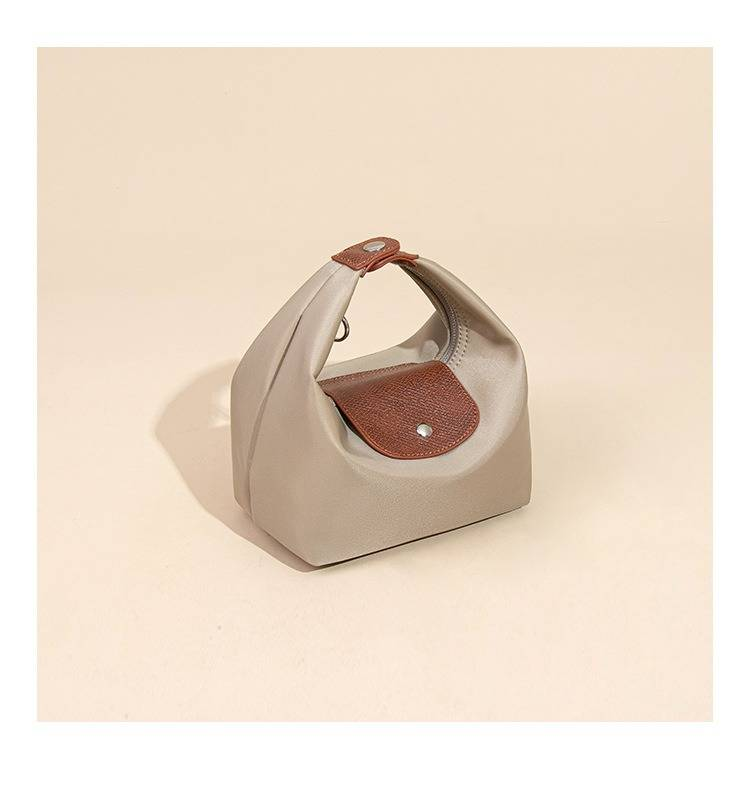 Borsa porta pranzo in nylon impermeabile ed elegante da donna con tracolla, versatile borsa a tracolla per lavoro, viaggio e uso quotidiano._voghion.com
