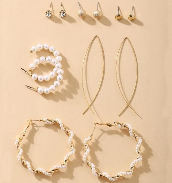 Earrings Exaggerated C Shaped Temperament Pearl Pendant Earrings Triangular Metal 9 Pieces_voghion.com