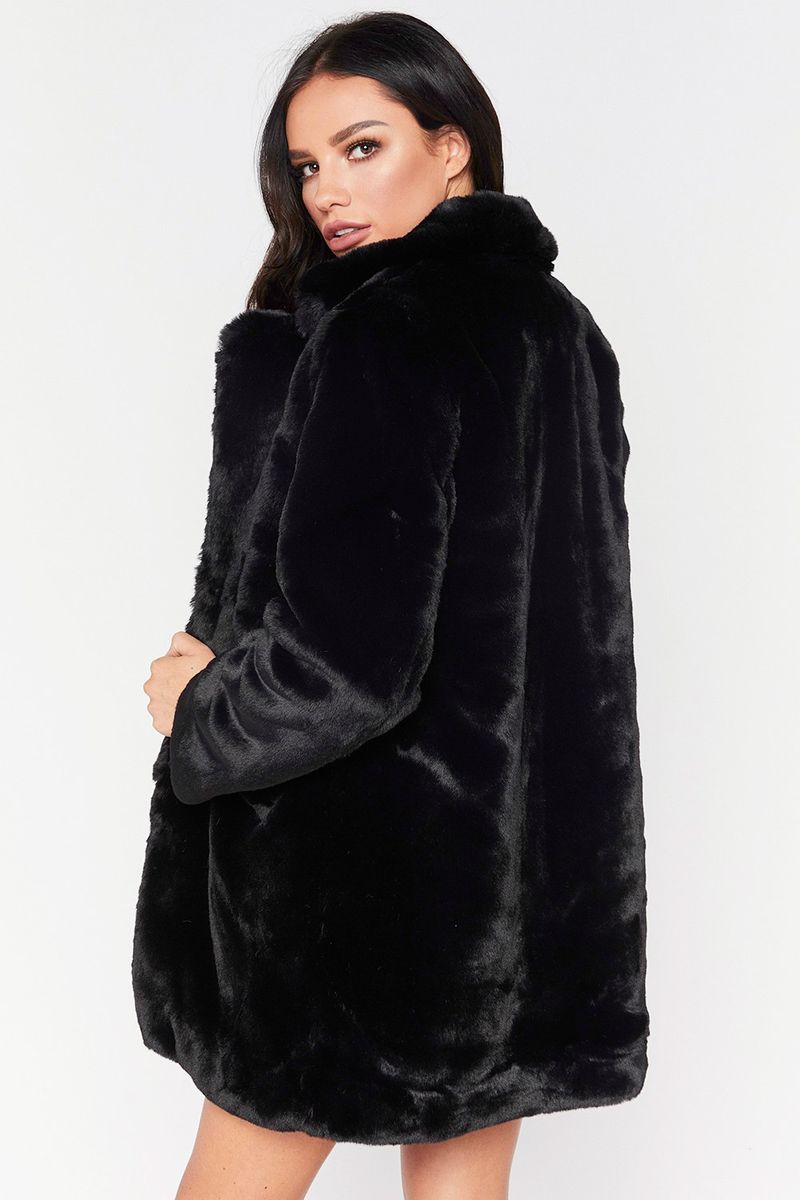 Women's Faux Fur Coat – Oversized Lapel, Luxe Fluffy Texture, 7 Colors Loose Fur Fleece Coat_voghion.com
