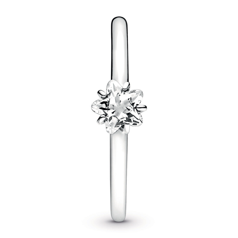 Celestial Sparkling Star Solitaire Ring_voghion.com