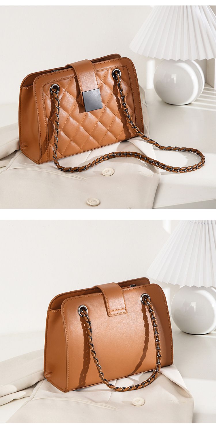 2024 New Lingge Chain Women's One Shoulder Underarm Bag, Versatile, Luxury, Fashionable, Unique, and High end Crossbody Bag for Women_voghion.com