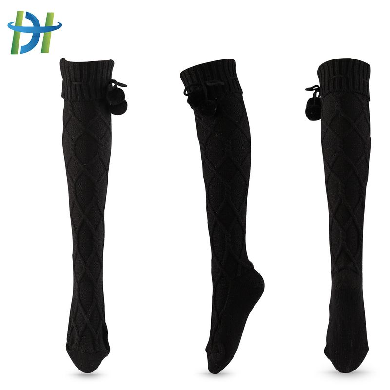 Calcetines de mujer populares medias de punto de lana calcetines de pelo de bola de lana están disponibles exclusivamente al otro lado de la frontera_voghion.com