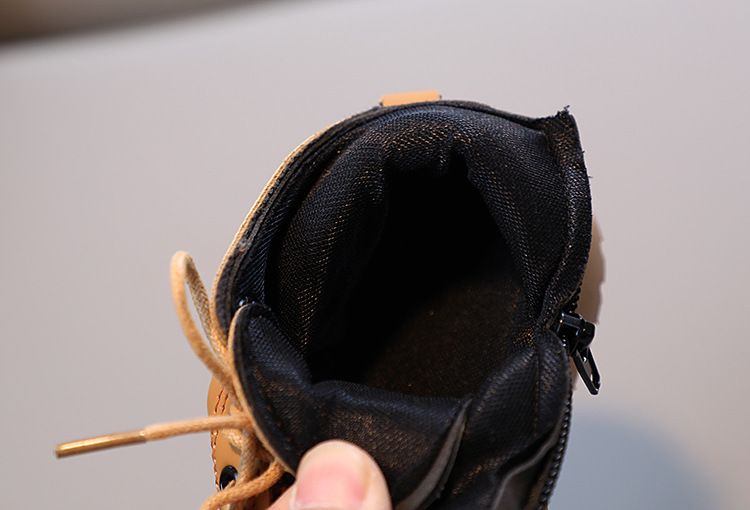 Children's autumn and winter British solid color simple short boots boys fashion Martin boots side zipper girls soft bottom single boots_voghion.com