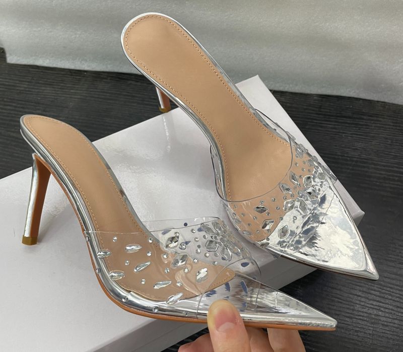 New transparent snowflake high-heeled sandals with pointed thin heels and open-toed high-heeled slippers_voghion.com