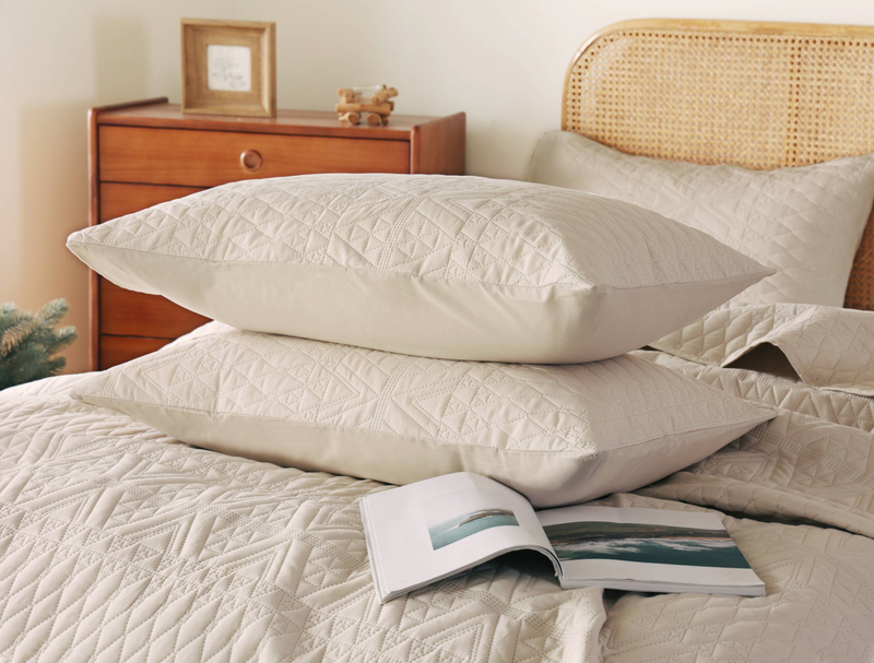 CG06 Multi-sided Rhombus Set, Suitable For Bedrooms And Living Rooms (1* Bedspread +2* Pillowcase, No Duvet Core Or Pillow Core)_voghion.com