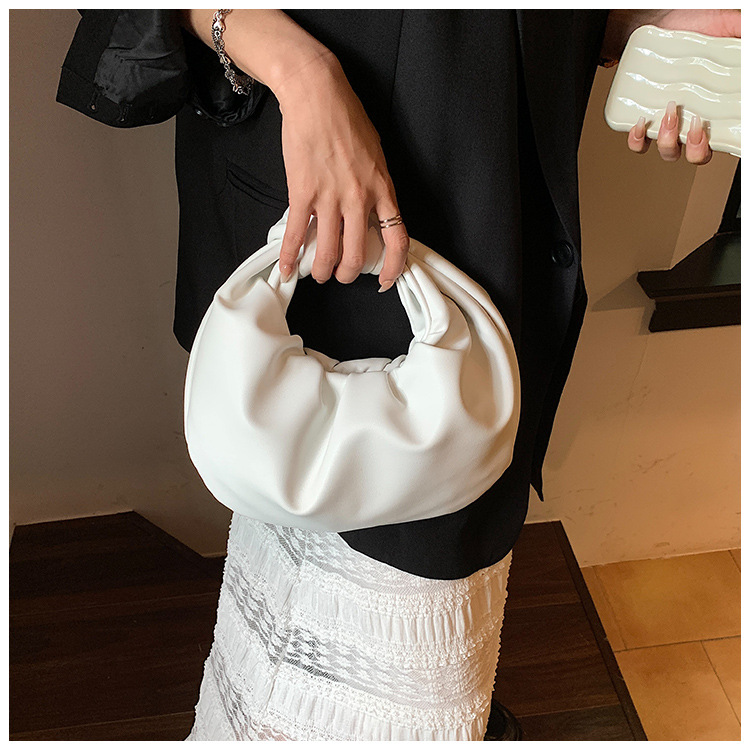Borsa piccola nuvola pieghettata dal design di nicchia borsa casual in morbida pelle da donna 2024 nuova piccola borsa rotonda in stile straniero_voghion.com